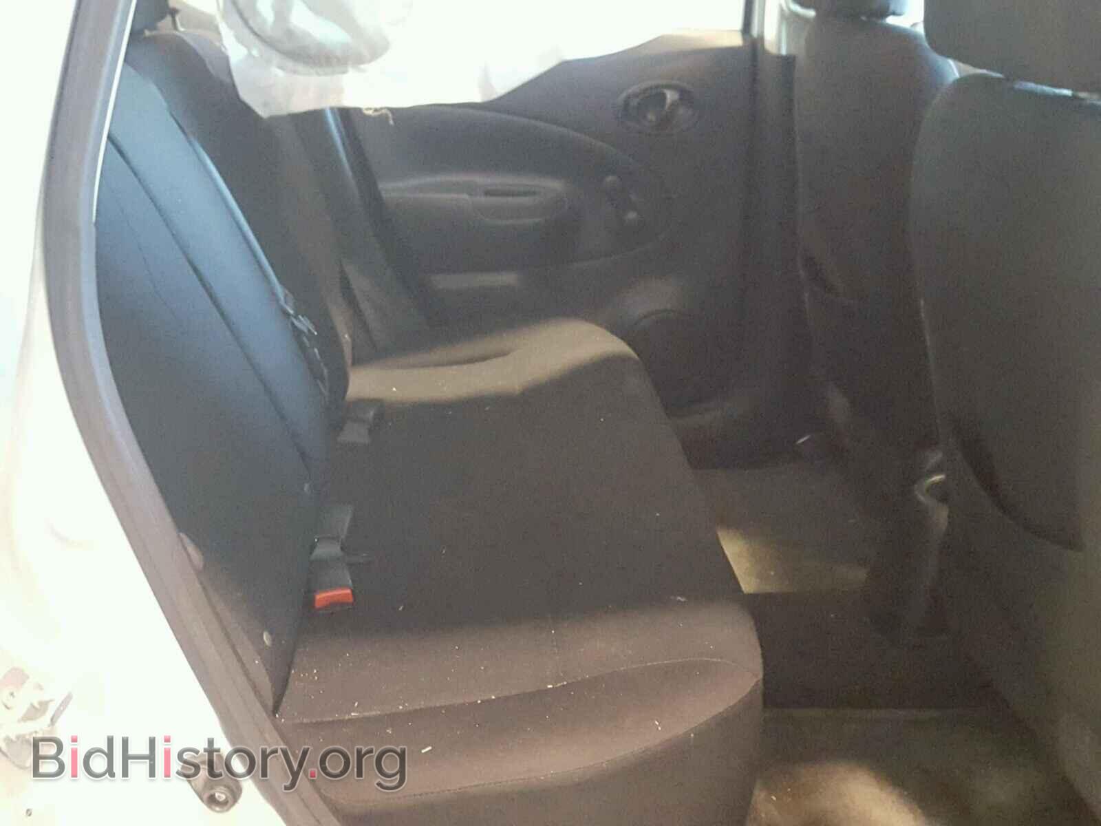 2014 NISSAN VERSA - VIN: 3N1CE2CP5EL437556 - Фото 6