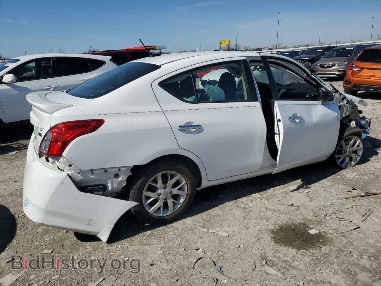 2019 NISSAN VERSA - VIN: 3N1CN7AP3KL800240 - Фото 3