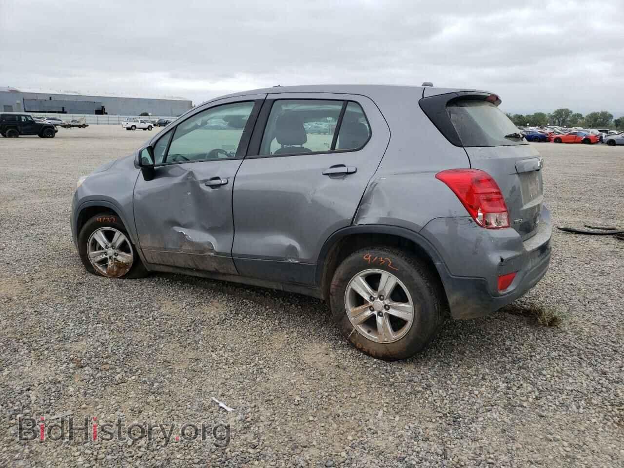 2020 CHEVROLET TRAX - VIN: 3GNCJKSB8LL205262 - Фото 2