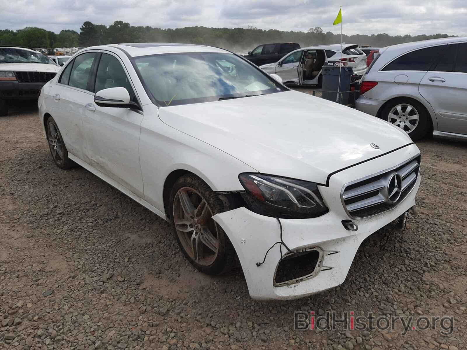 Photo WDDZF4JB1JA341549 - MERCEDES-BENZ E-CLASS 2018