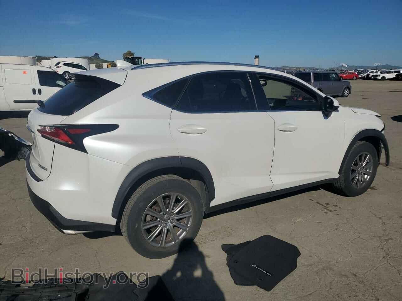 2017 LEXUS NX - VIN: JTJBARBZ0H2117774 - Фото 3