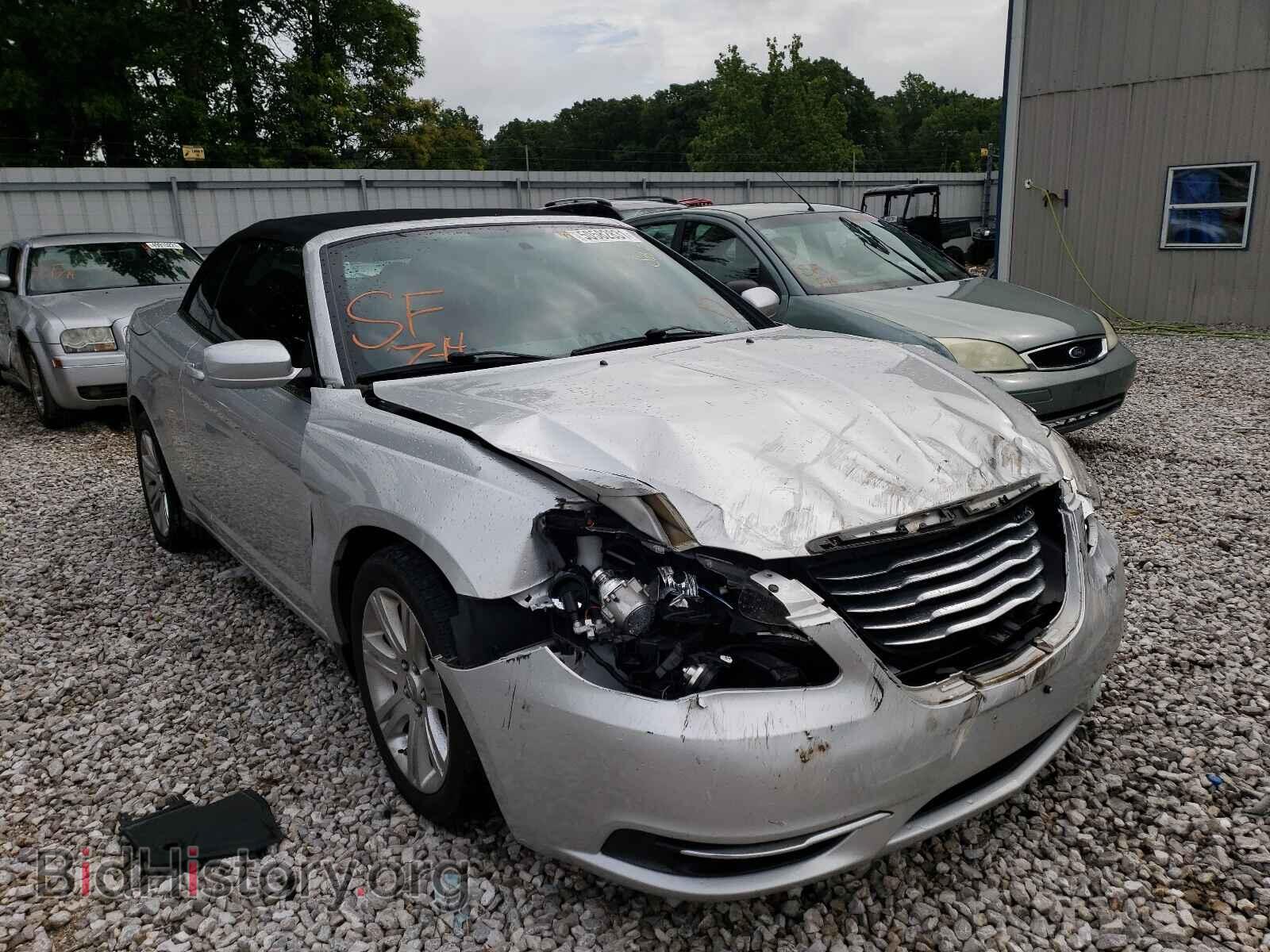 Photo 1C3BC2EG2BN620408 - CHRYSLER 200 2011