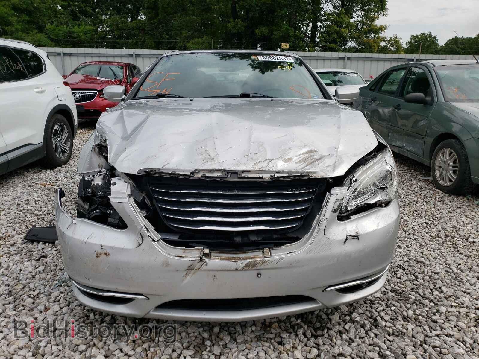 2011 CHRYSLER 200 - VIN: 1C3BC2EG2BN620408 - Фото 9