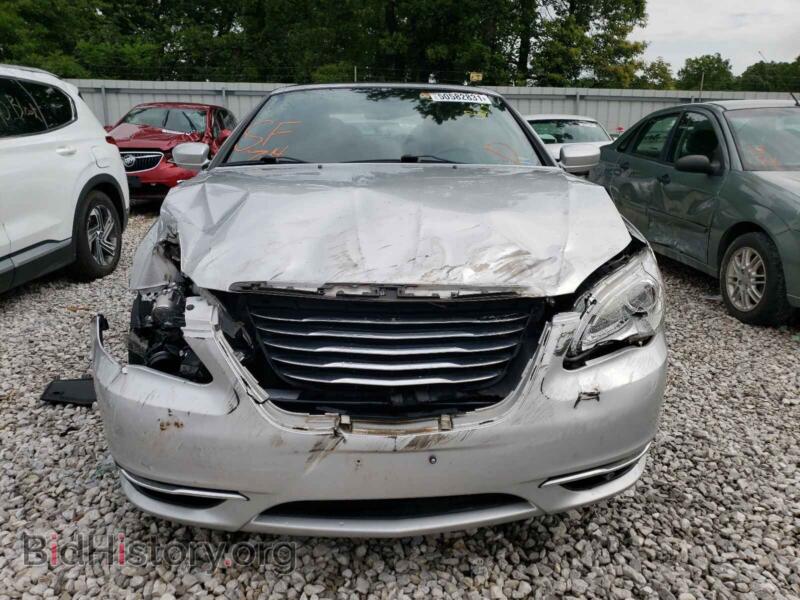 2011 Chrysler 200 (VIN 1C3BC2EG2BN620408) — фото 9 из 10