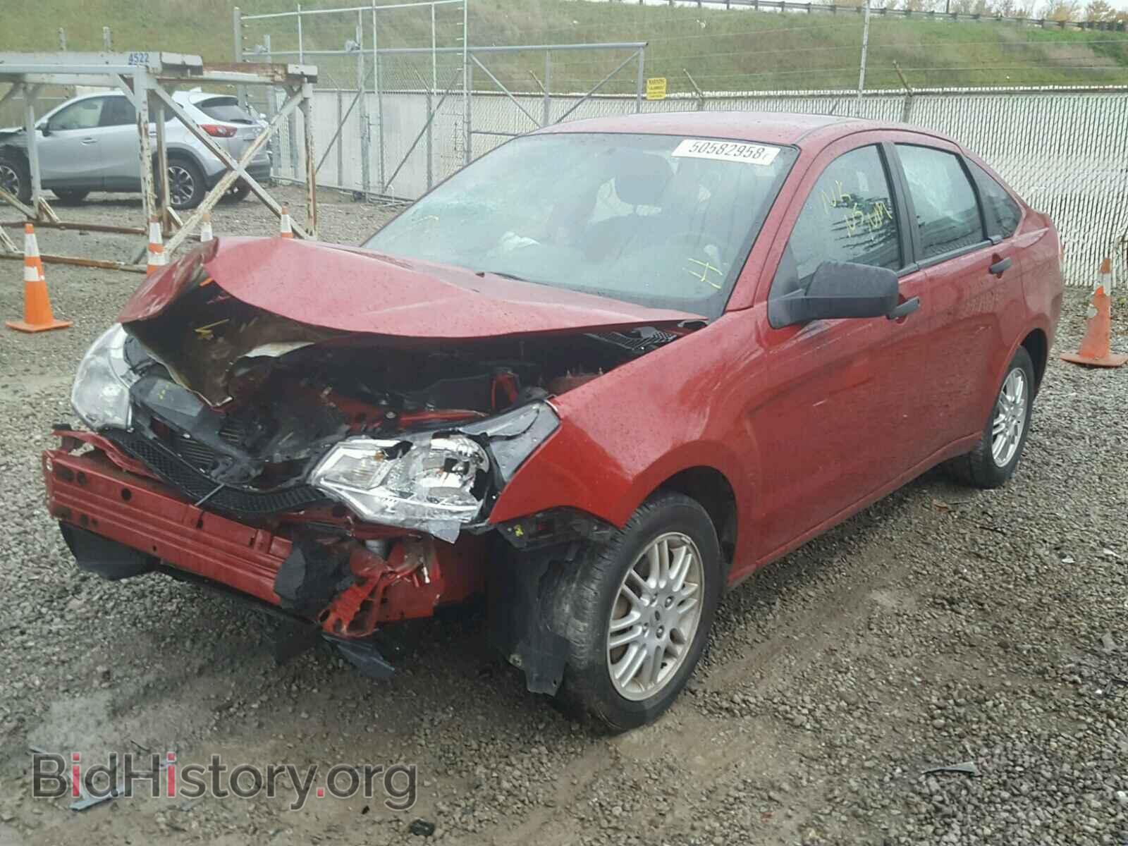 2010 FORD FOCUS - VIN: 1FAHP3FN3AW240425 - Фото 2
