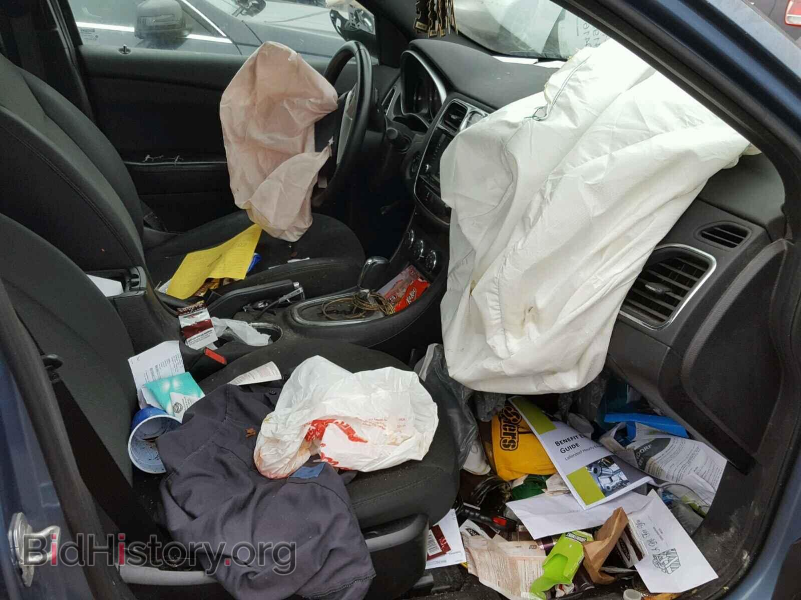 2011 CHRYSLER 200 - VIN: 1C3BC1FB5BN604166 - Фото 5