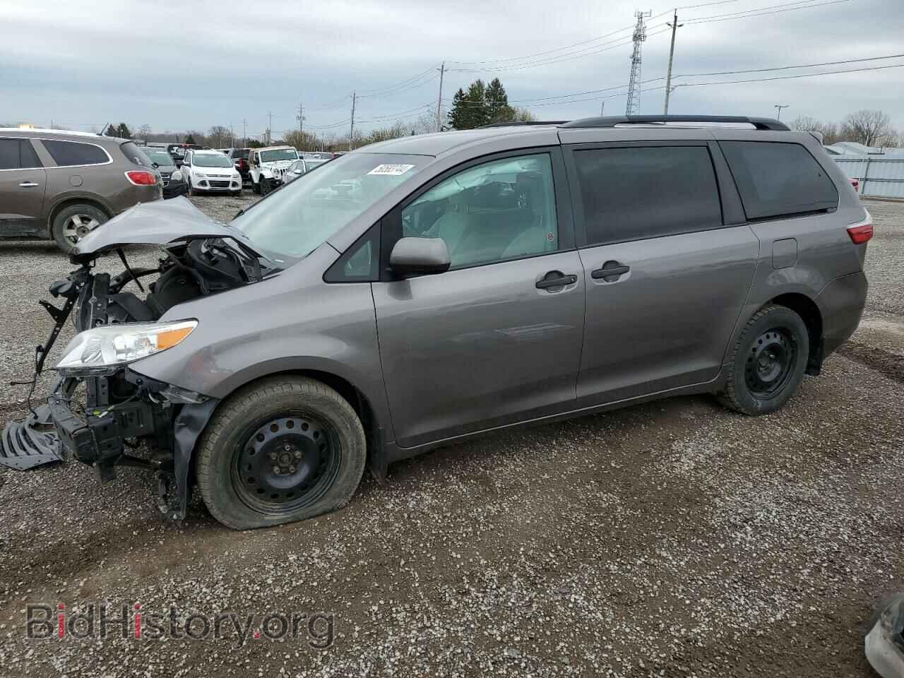 Photo 5TDZZ3DCXHS818282 - TOYOTA All Models 2017