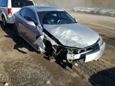 2010 Lexus IS 250, серебристый — VIN JTHCF5C24A5037545, Copart