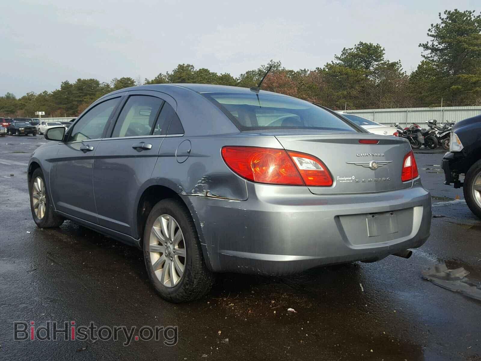 2010 CHRYSLER SEBRING - VIN: 1C3CC5FB4AN112982 - Фото 3
