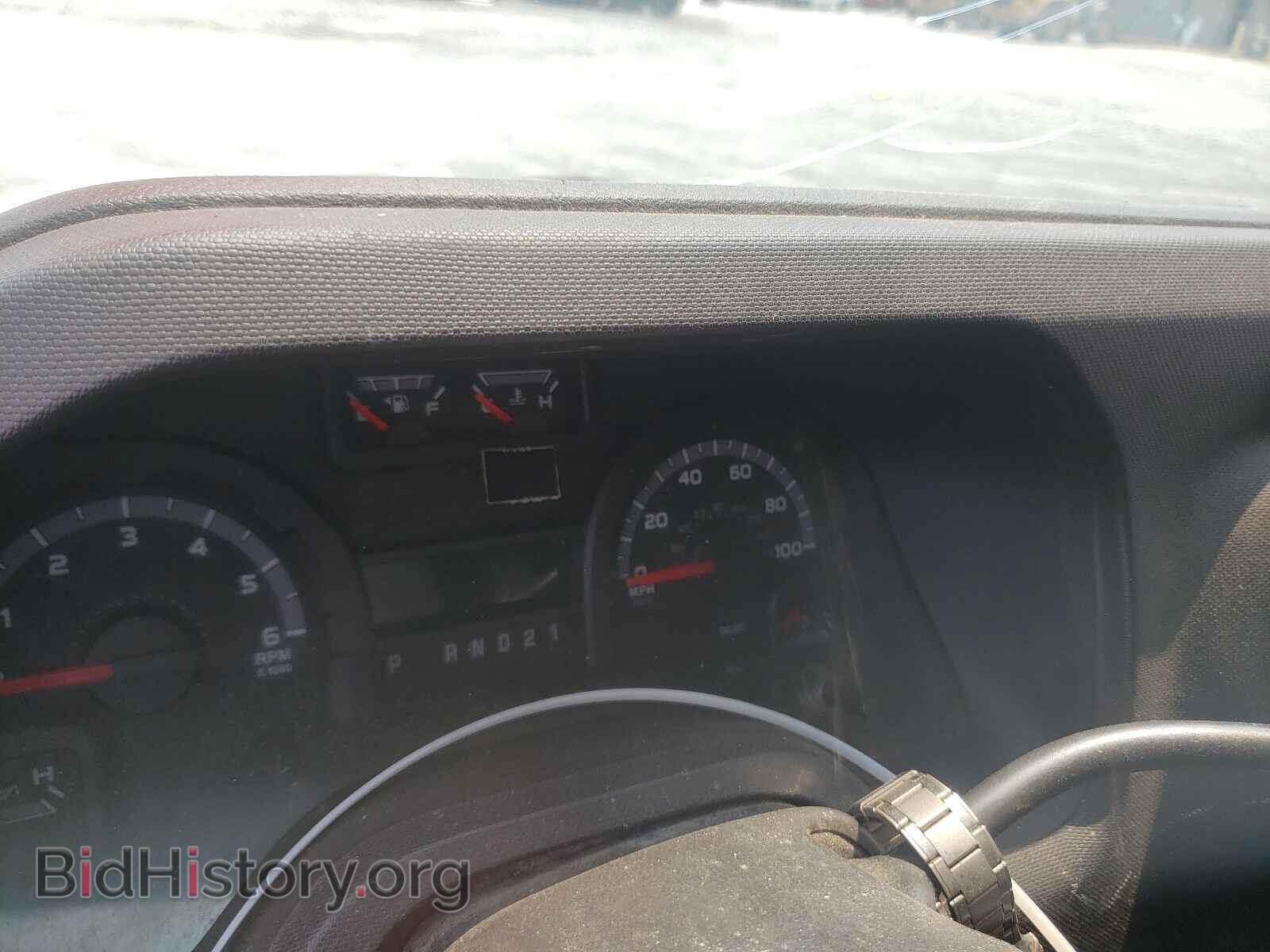 2011 FORD ECONOLINE - VIN: 1FTNE1ELXBDA26276 - Фото 8