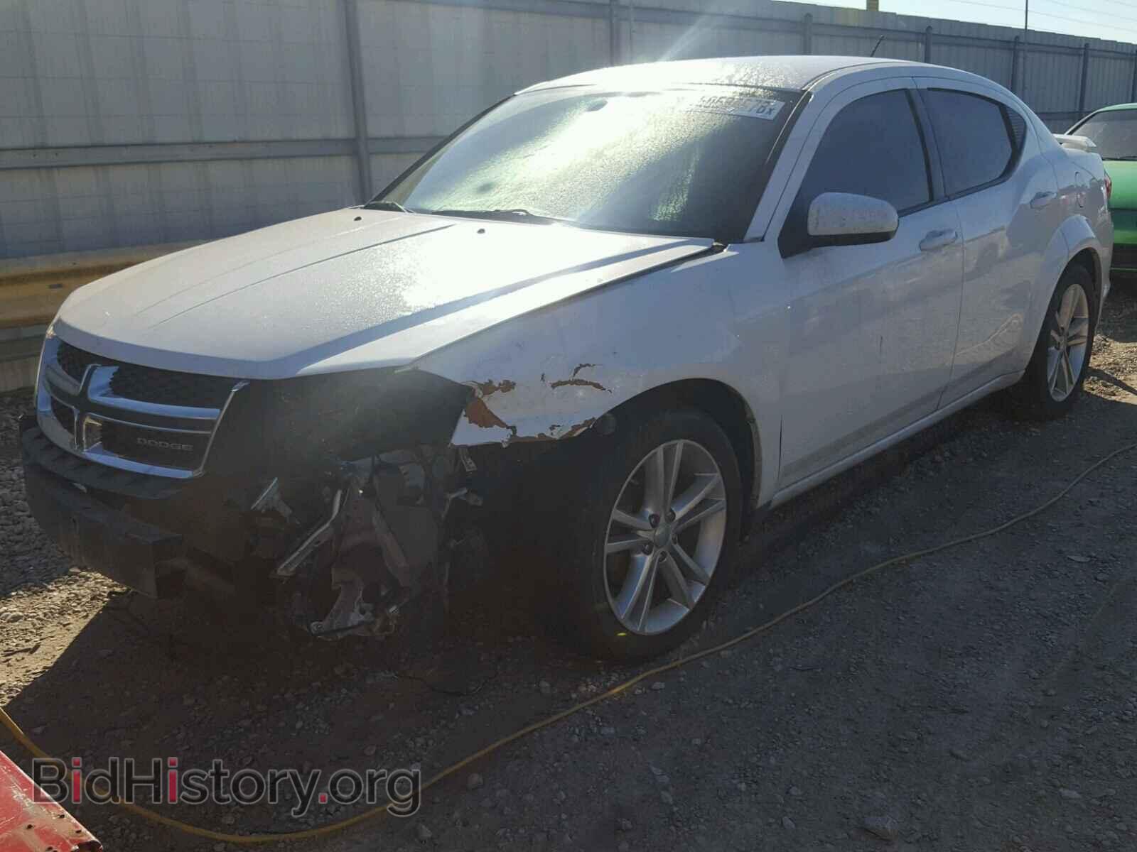 2011 DODGE AVENGER - VIN: 1B3BD1FG7BN586596 - Photo 2