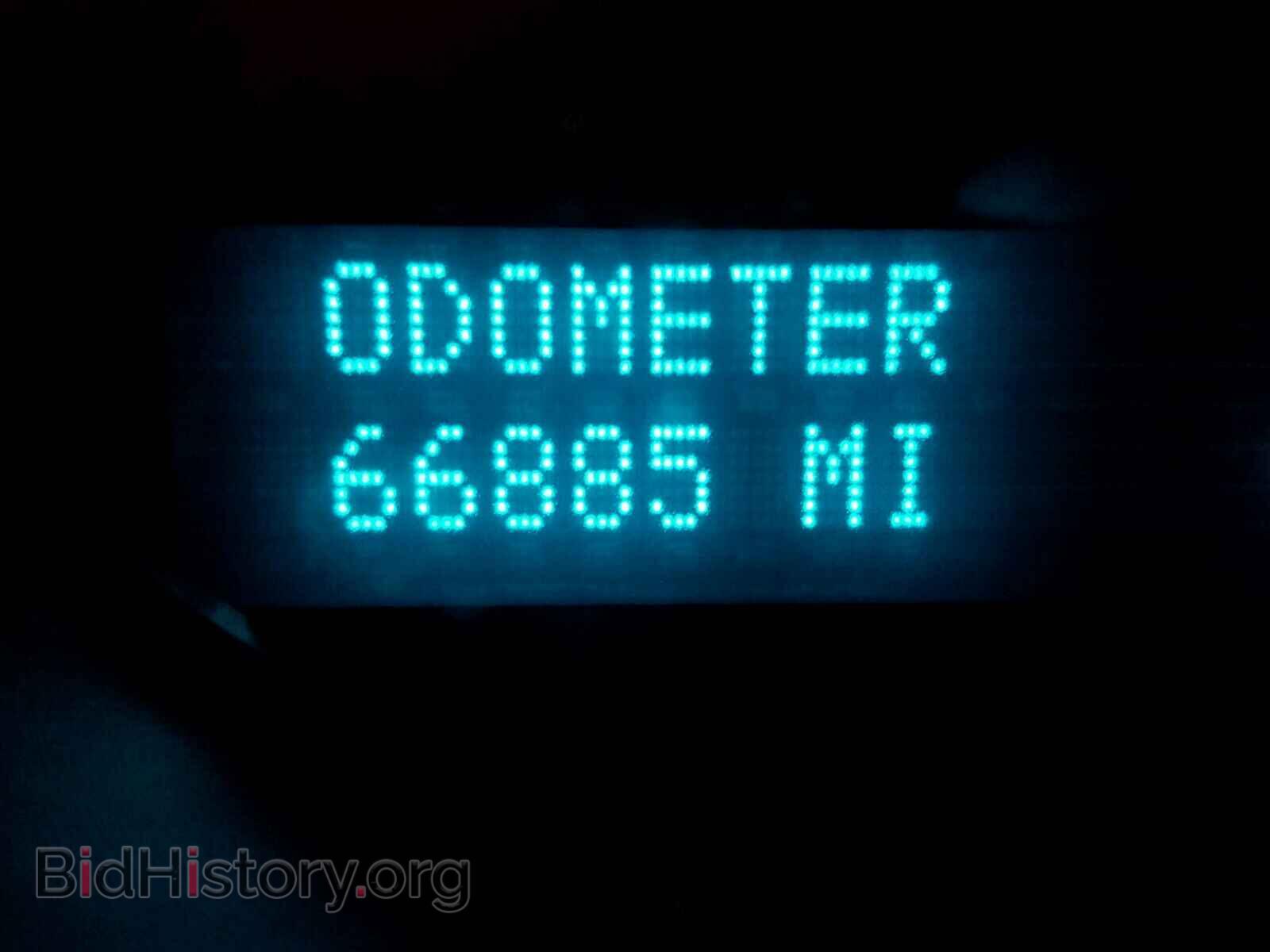 2011 CHEVROLET SILVERADO - VIN: 1GCRKSE31BZ408604 - Фото 8