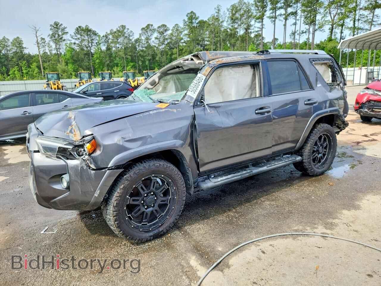 Фотография JTEBU5JRXG5389908 - TOYOTA 4RUNNER 2016