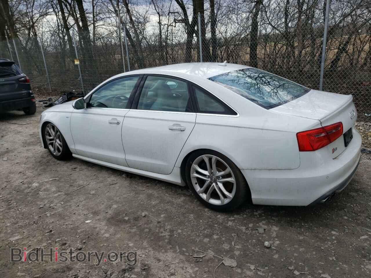 2013 AUDI S6/RS6 - VIN: WAUF2AFC8DN083775 - Фото 2