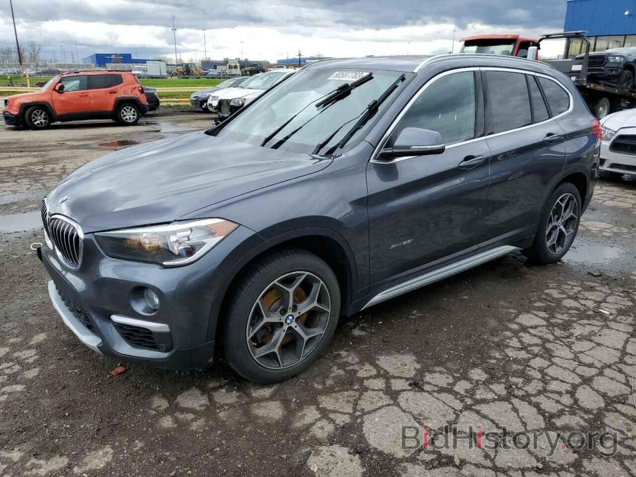 Фотография WBXHT3Z31J4A66842 - BMW X1 2018