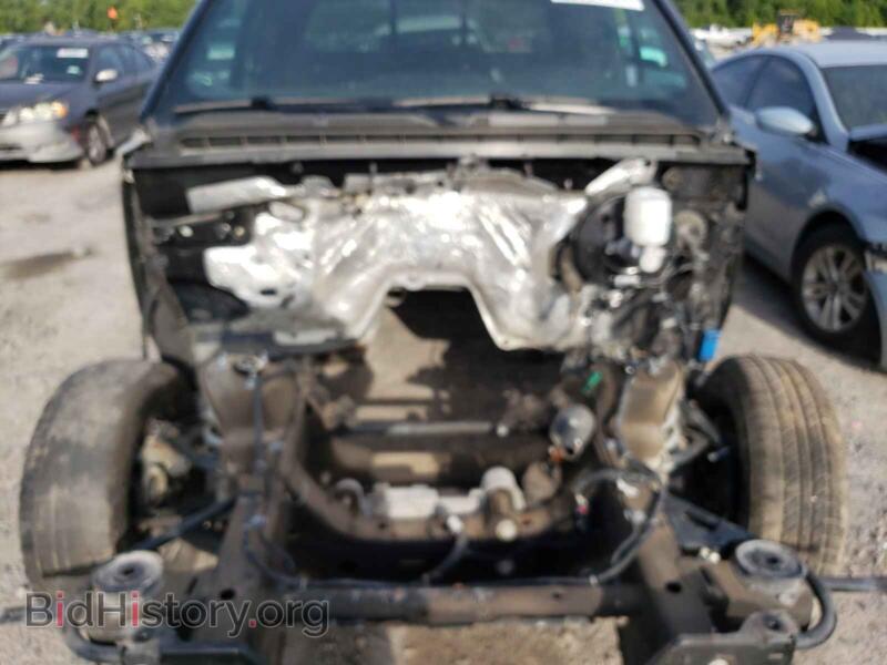 2018 Chevrolet SILVERADO (VIN 3GCPCSEC8JG401331) — photo 7 of 10