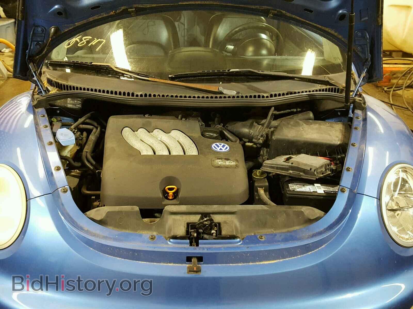 2000 VOLKSWAGEN BEETLE - VIN: 3VWCC21C0YM404978 - Фото 7