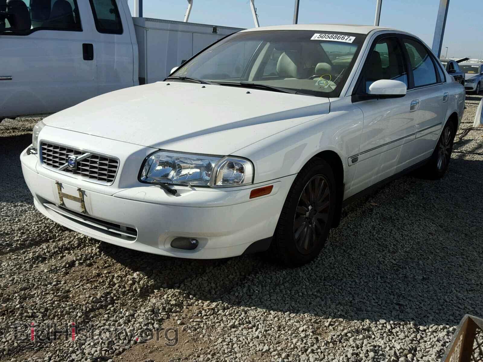 2006 VOLVO S80 - VIN: YV1TS592X61446498 - Фото 2