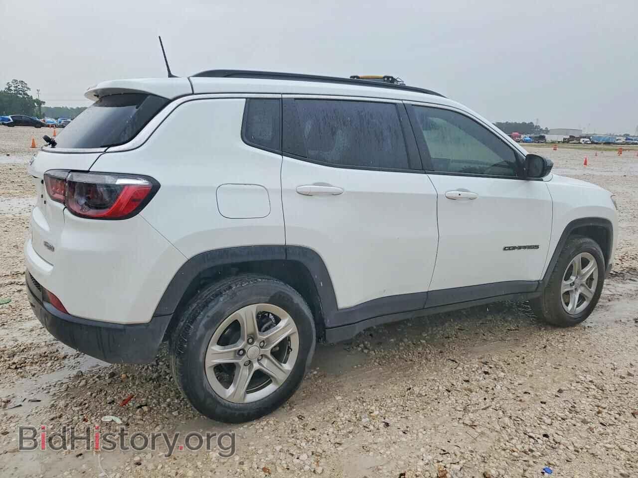 2024 JEEP COMPASS - VIN: 3C4NJDBN5RT582230 - Фото 3