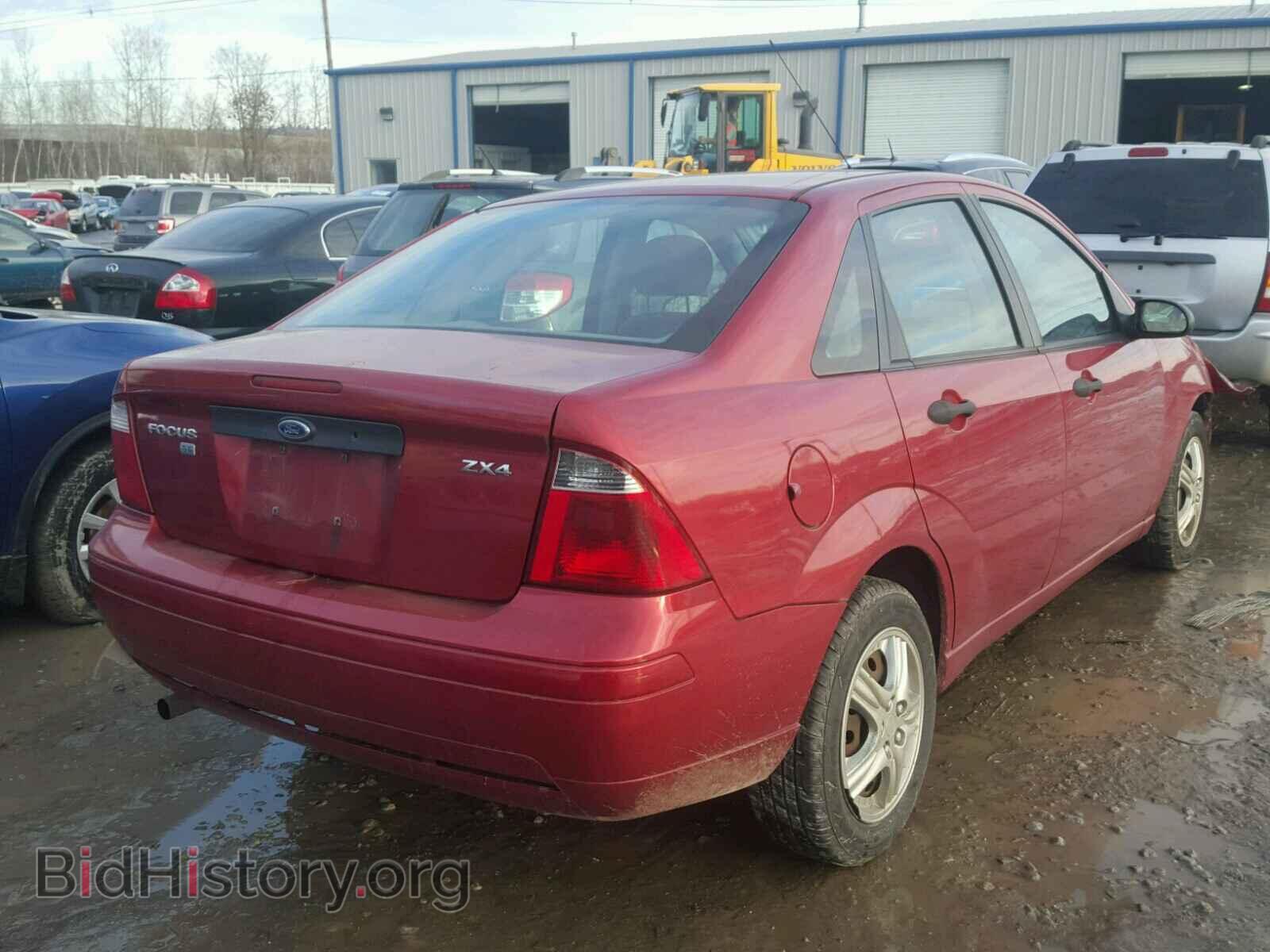 2005 FORD FOCUS - VIN: 1FAFP34N55W293921 - Фото 4