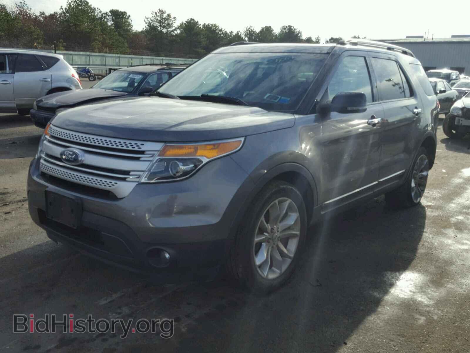 2011 FORD EXPLORER - VIN: 1FMHK8D86BGA77974 - Фото 2