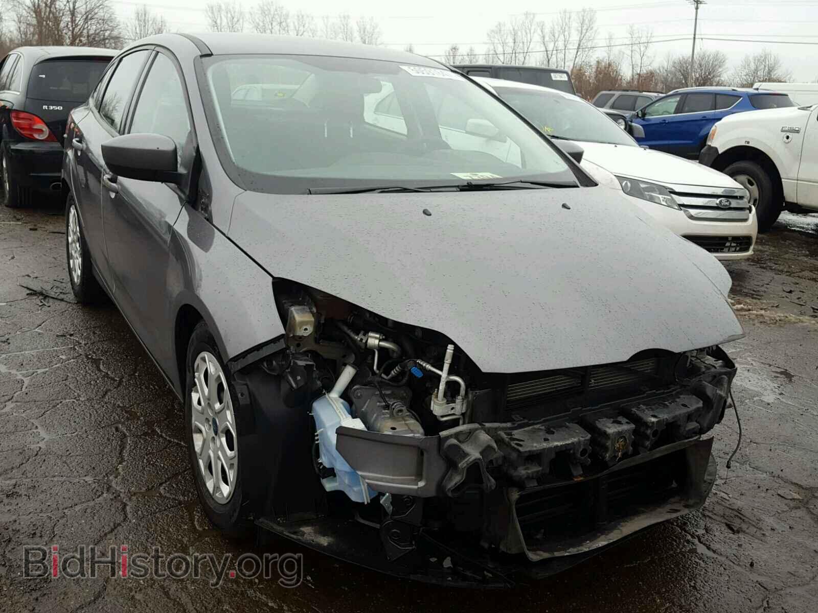 Photo 1FAHP3F29CL128562 - FORD FOCUS 2012