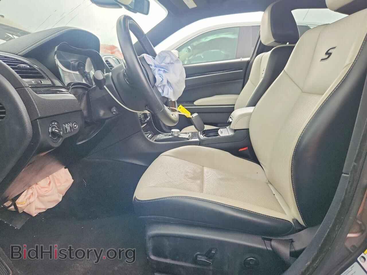 2017 CHRYSLER 300 - VIN: 2C3CCABG2HH593604 - Фото 7
