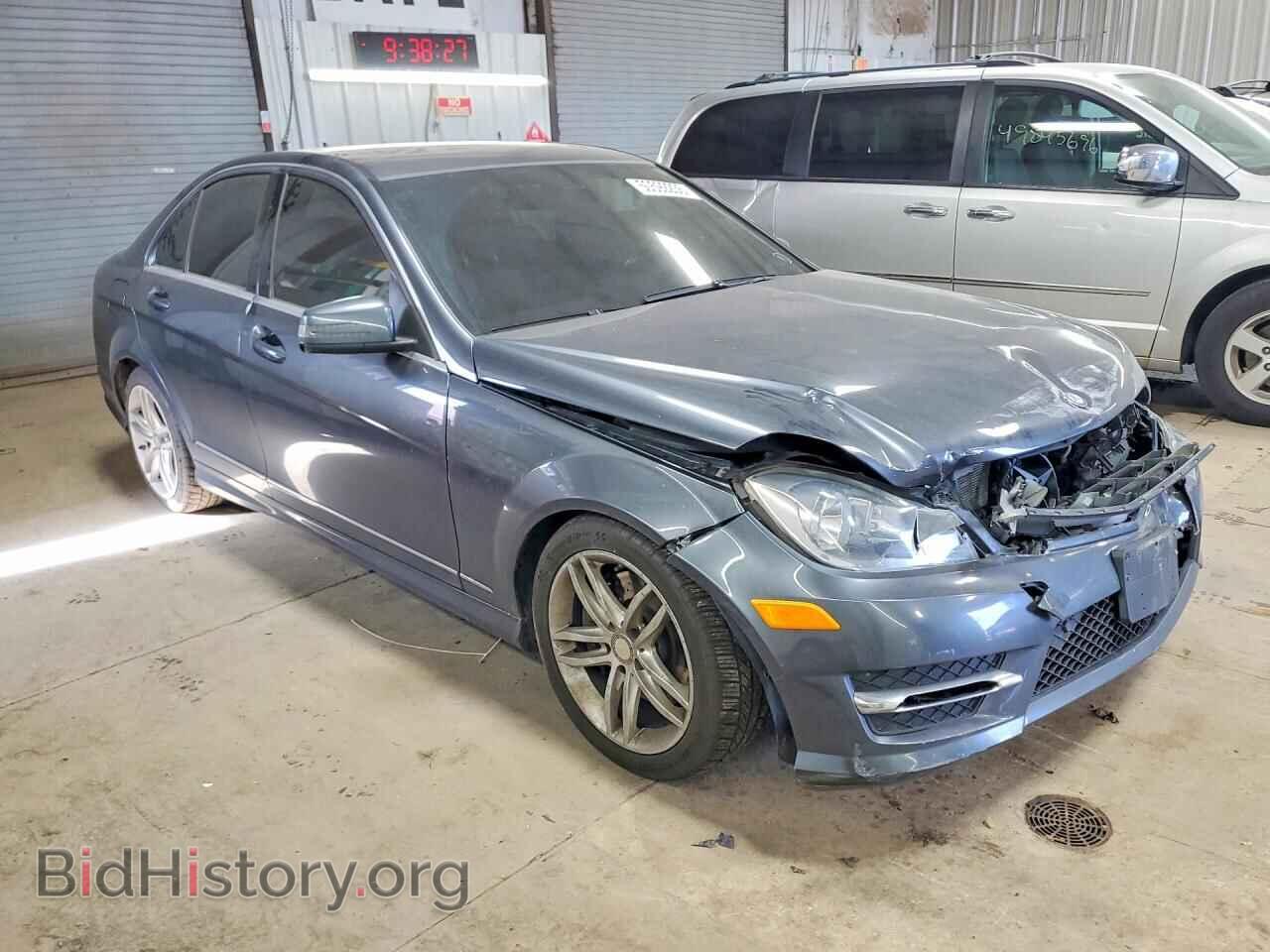 2013 MERCEDES-BENZ C-CLASS - VIN: WDDGF8AB7DA812977 - Фото 4