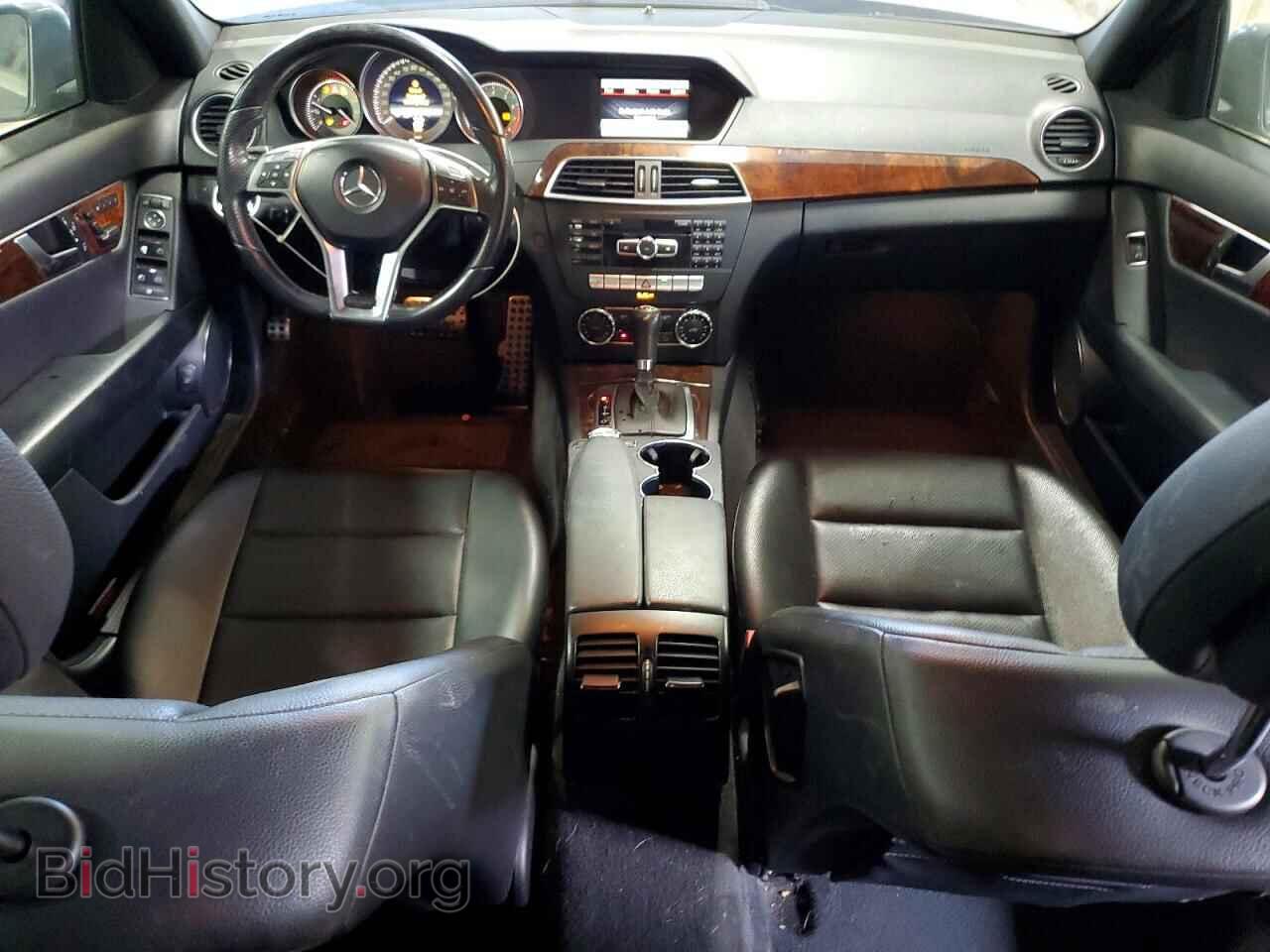 2013 MERCEDES-BENZ C-CLASS - VIN: WDDGF8AB7DA812977 - Фото 8