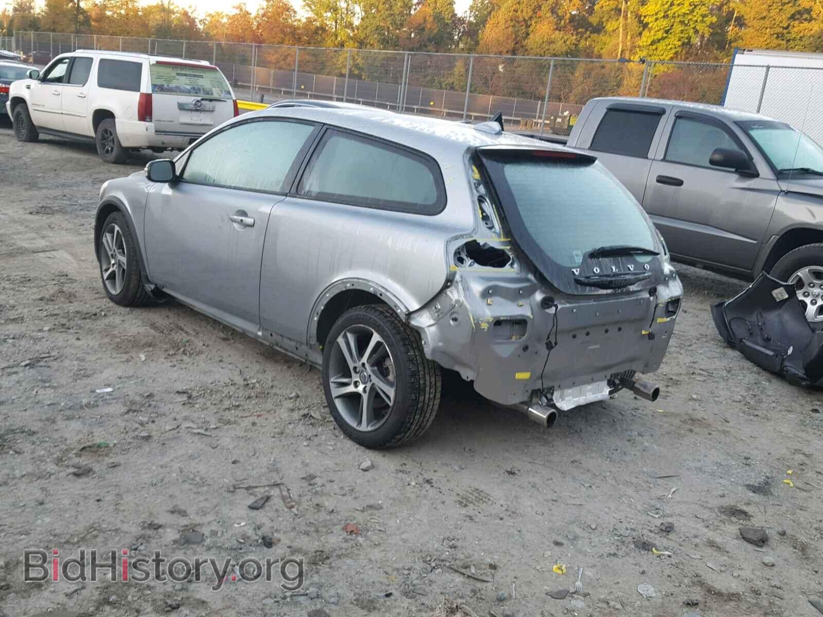 2013 VOLVO C30 - VIN: YV1672MK6D2303592 - Фото 3