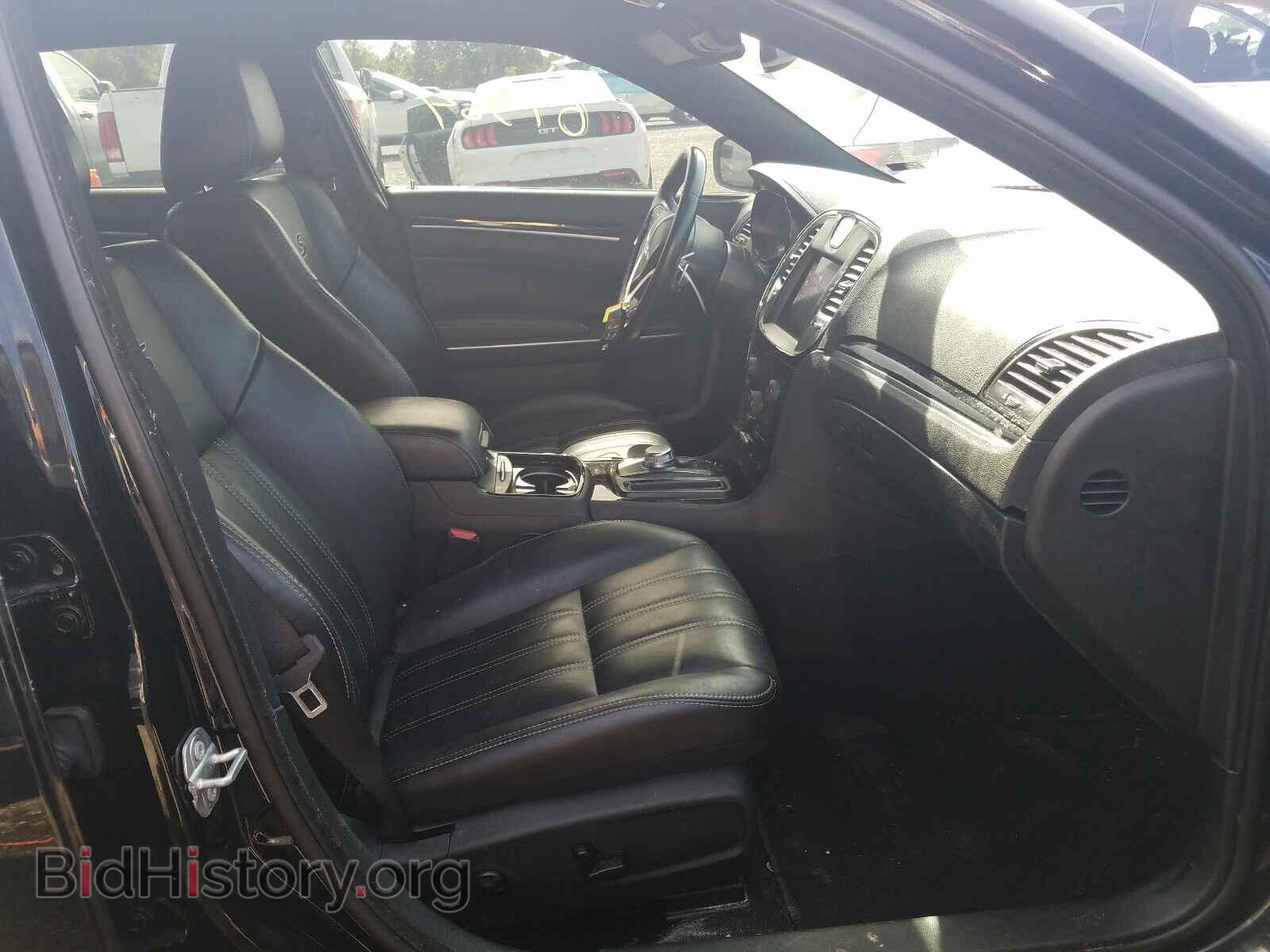 2019 CHRYSLER 300 - VIN: 2C3CCABGXKH515451 - Фото 5