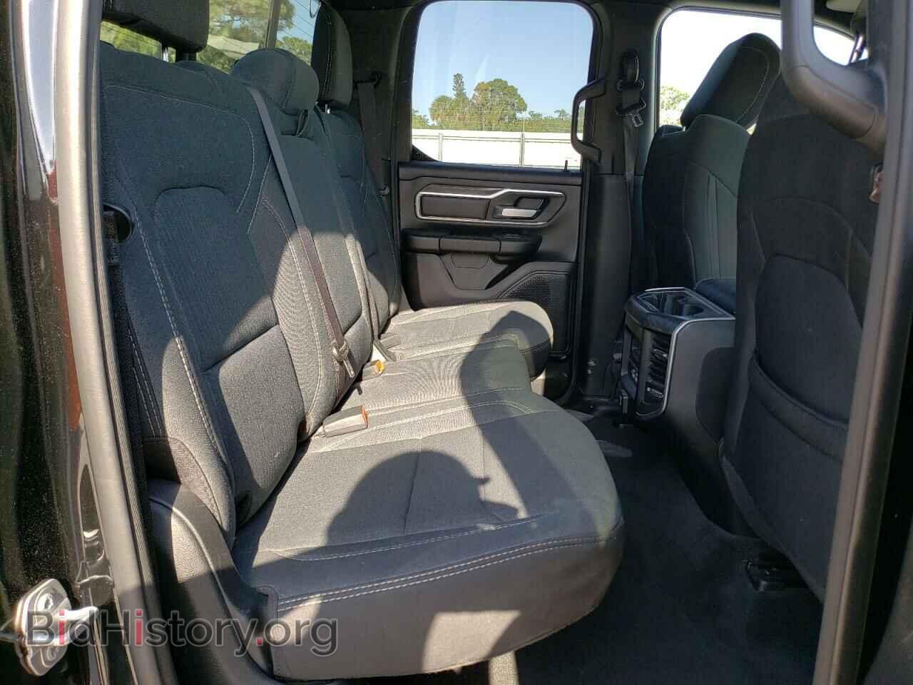 2021 RAM 1500 - VIN: 1C6SRFBT2MN772119 - Фото 10