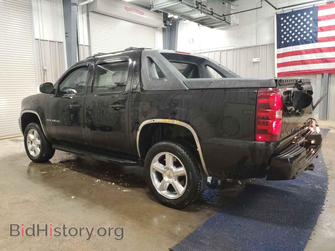 2011 CHEVROLET AVALANCHE - VIN: 3GNTKFE34BG129345 - Фото 2