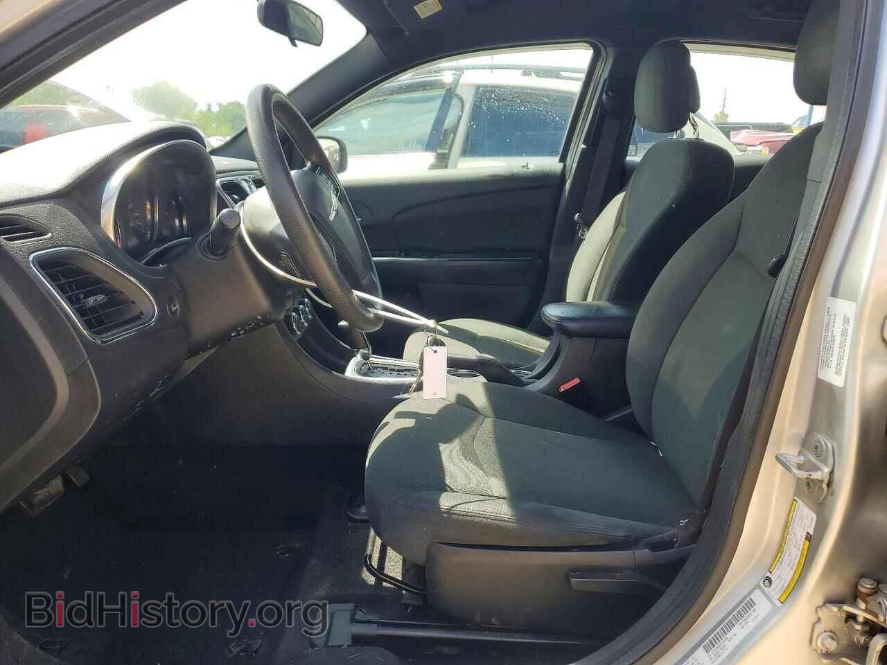 2012 CHRYSLER 200 - VIN: 1C3CCBAB5CN101000 - Фото 7