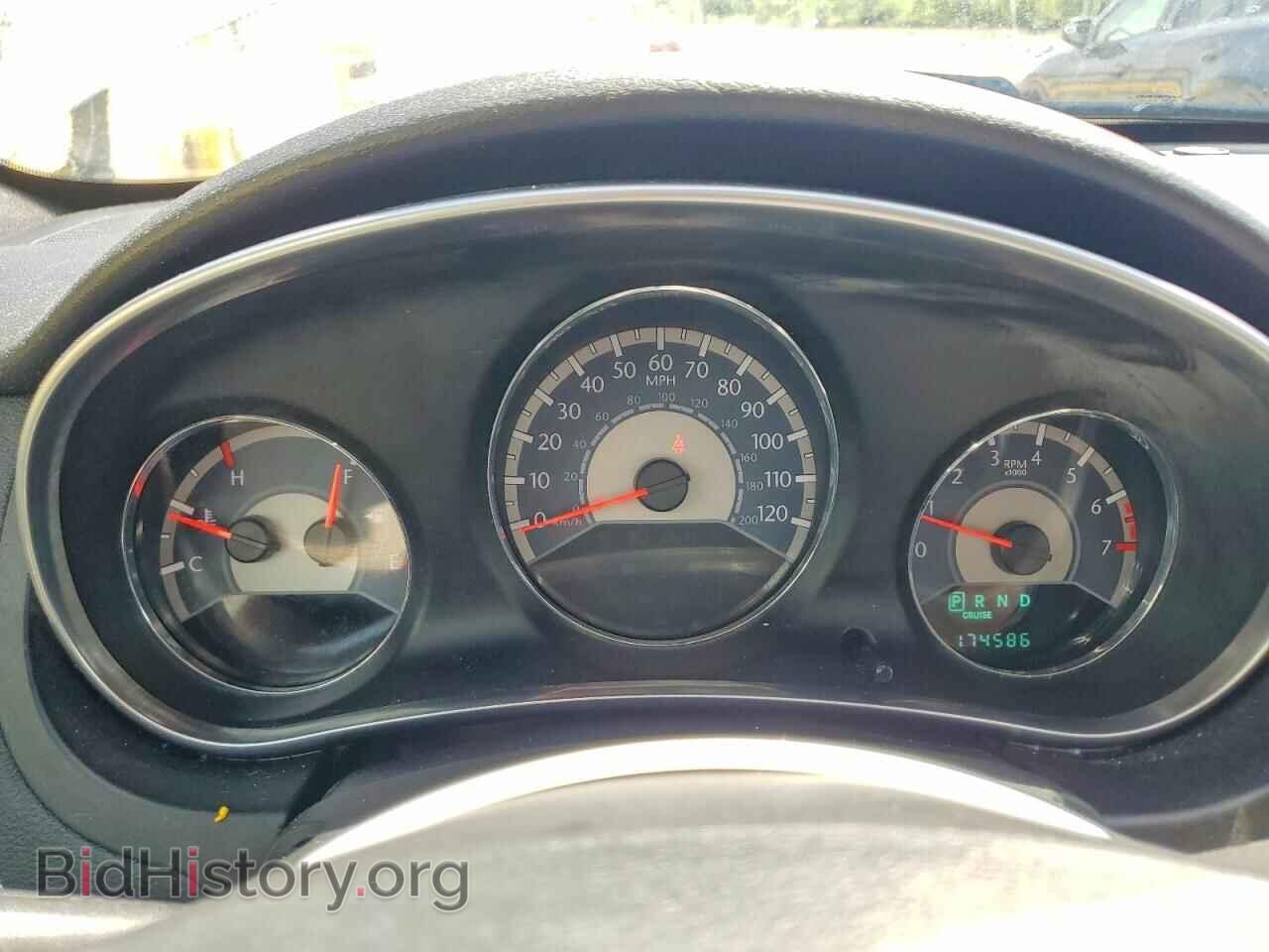 2012 CHRYSLER 200 - VIN: 1C3CCBAB5CN101000 - Фото 9