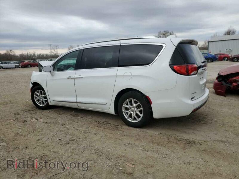 2020 Chrysler PACIFICA (VIN 2C4RC1BG9LR134904) — фото 2 из 12