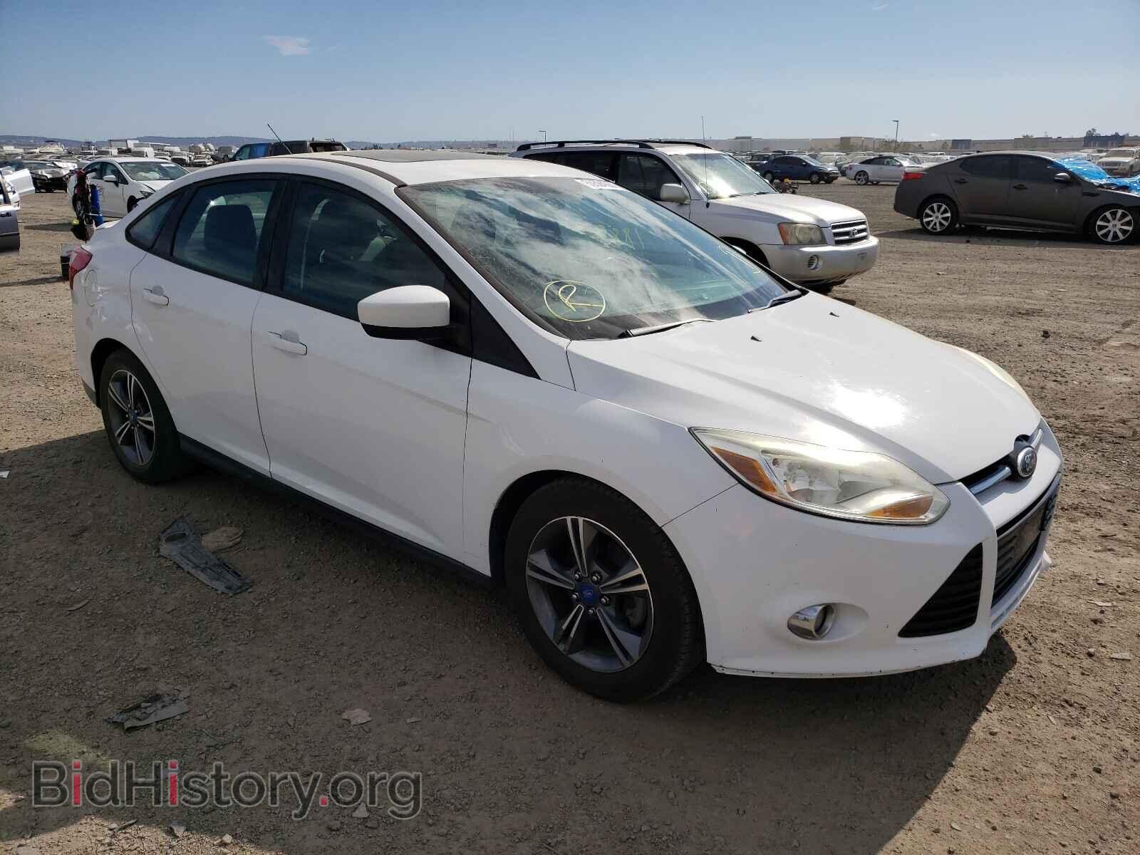 Photo 1FAHP3F24CL215771 - FORD FOCUS 2012