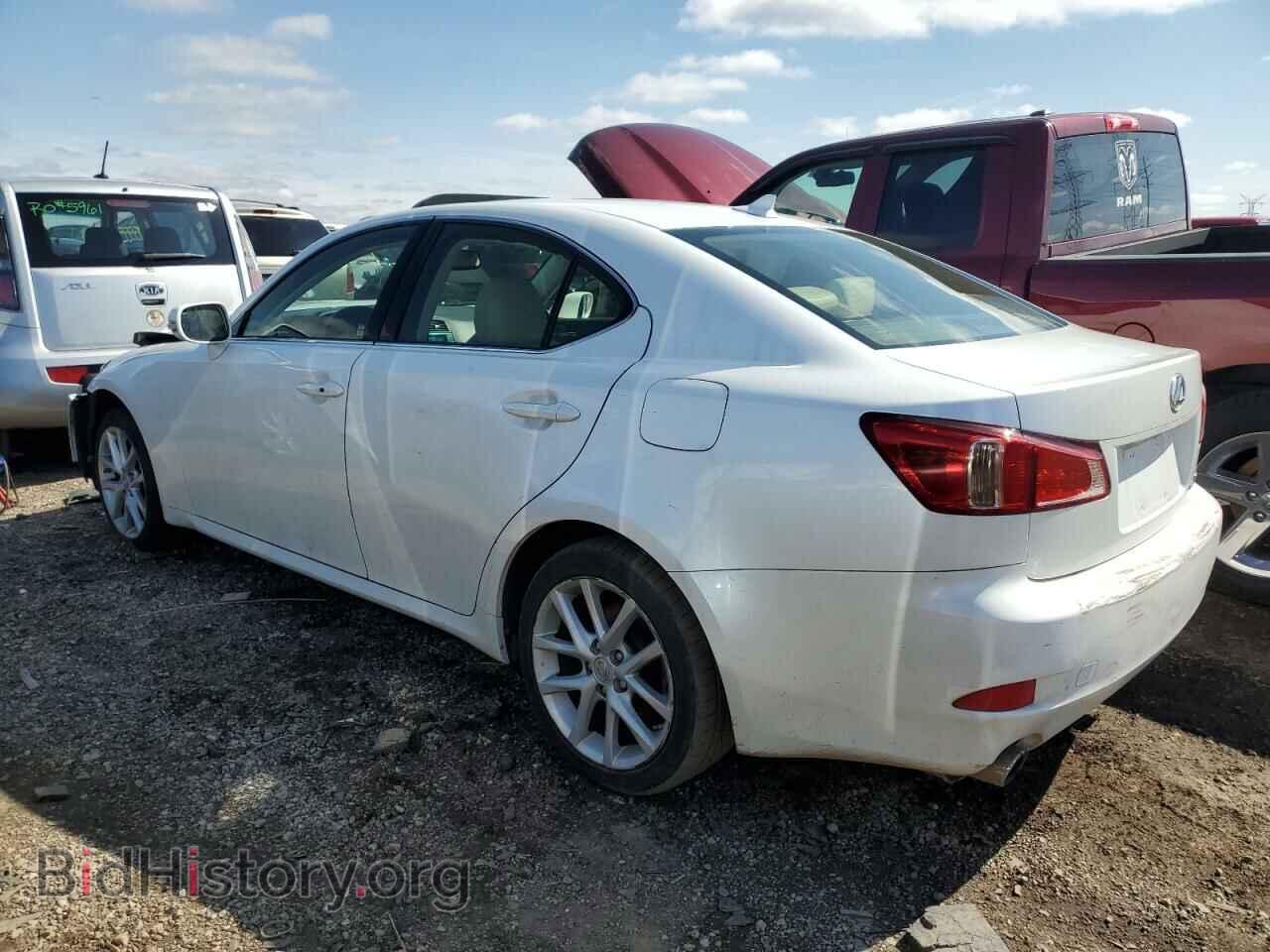 2013 LEXUS IS - VIN: JTHCF5C2XD5063555 - Фото 2