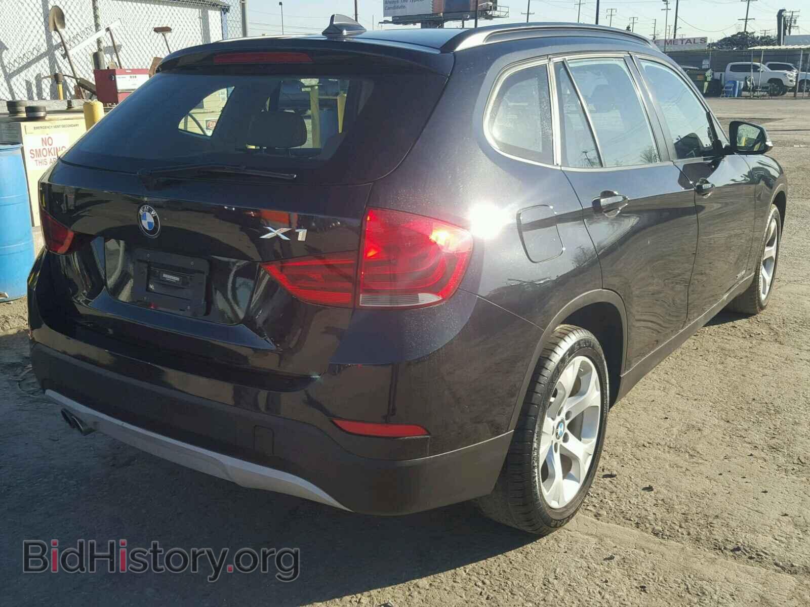 2015 BMW X1 - VIN: WBAVM1C5XFV314657 - Фото 4