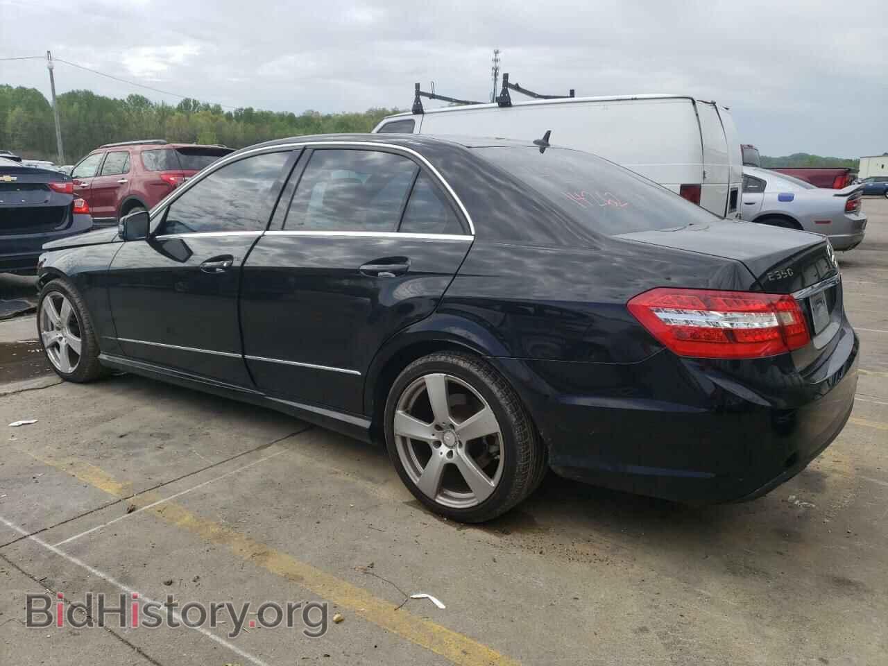 2010 MERCEDES-BENZ E-CLASS - VIN: WDDHF5GB3AA033078 - Фото 2