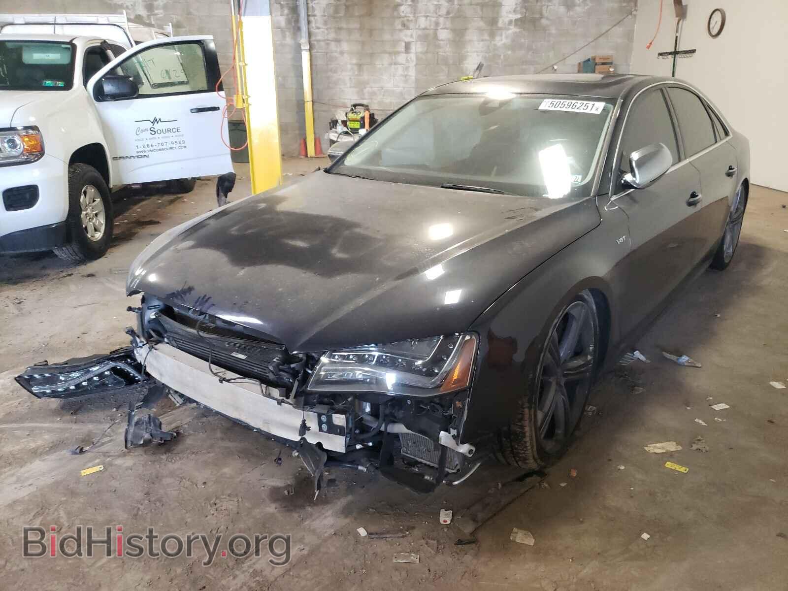 2013 AUDI S8 - VIN: WAUD2AFD2DN016556 - Фото 2