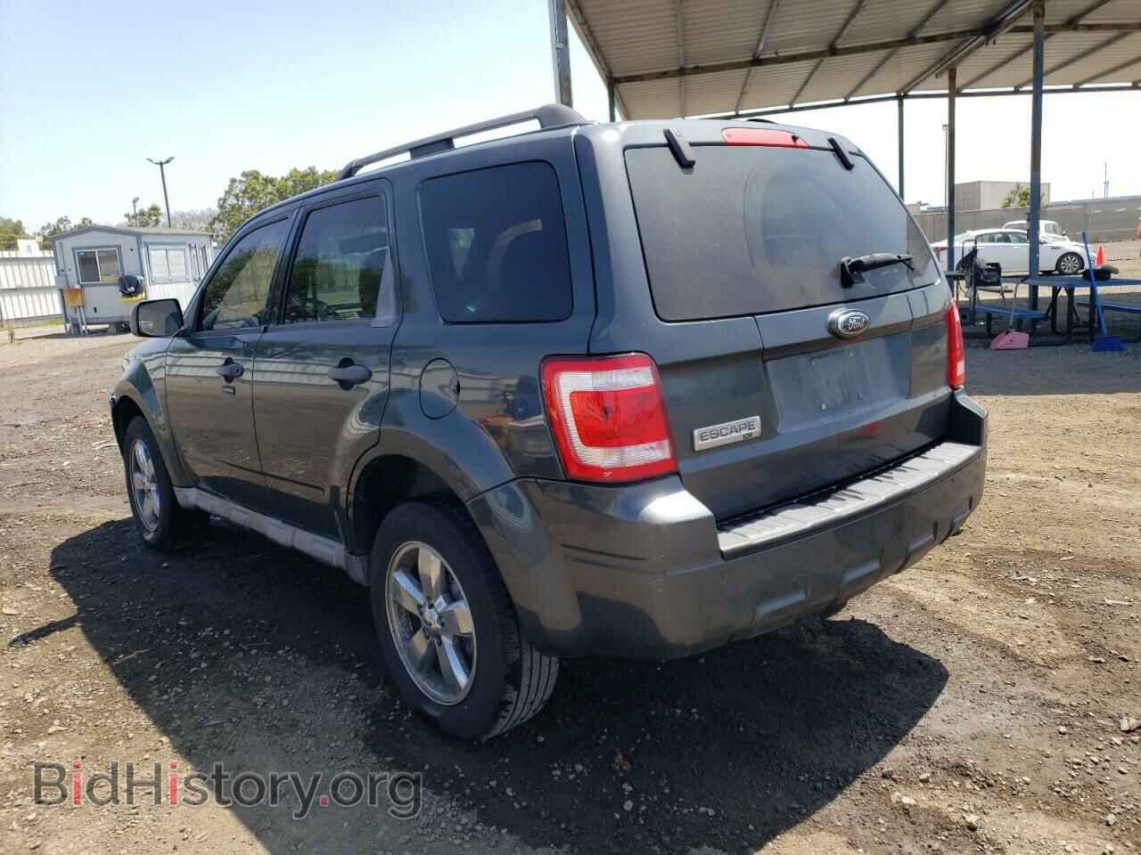 2009 FORD ESCAPE - VIN: 1FMCU03749KB71275 - Фото 2