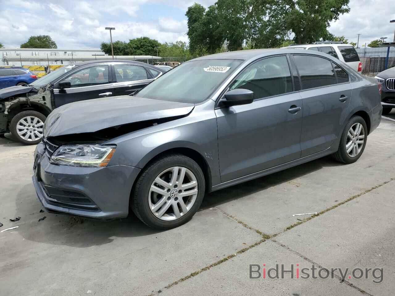 Photo 3VW2B7AJ5JM239459 - VOLKSWAGEN JETTA 2018