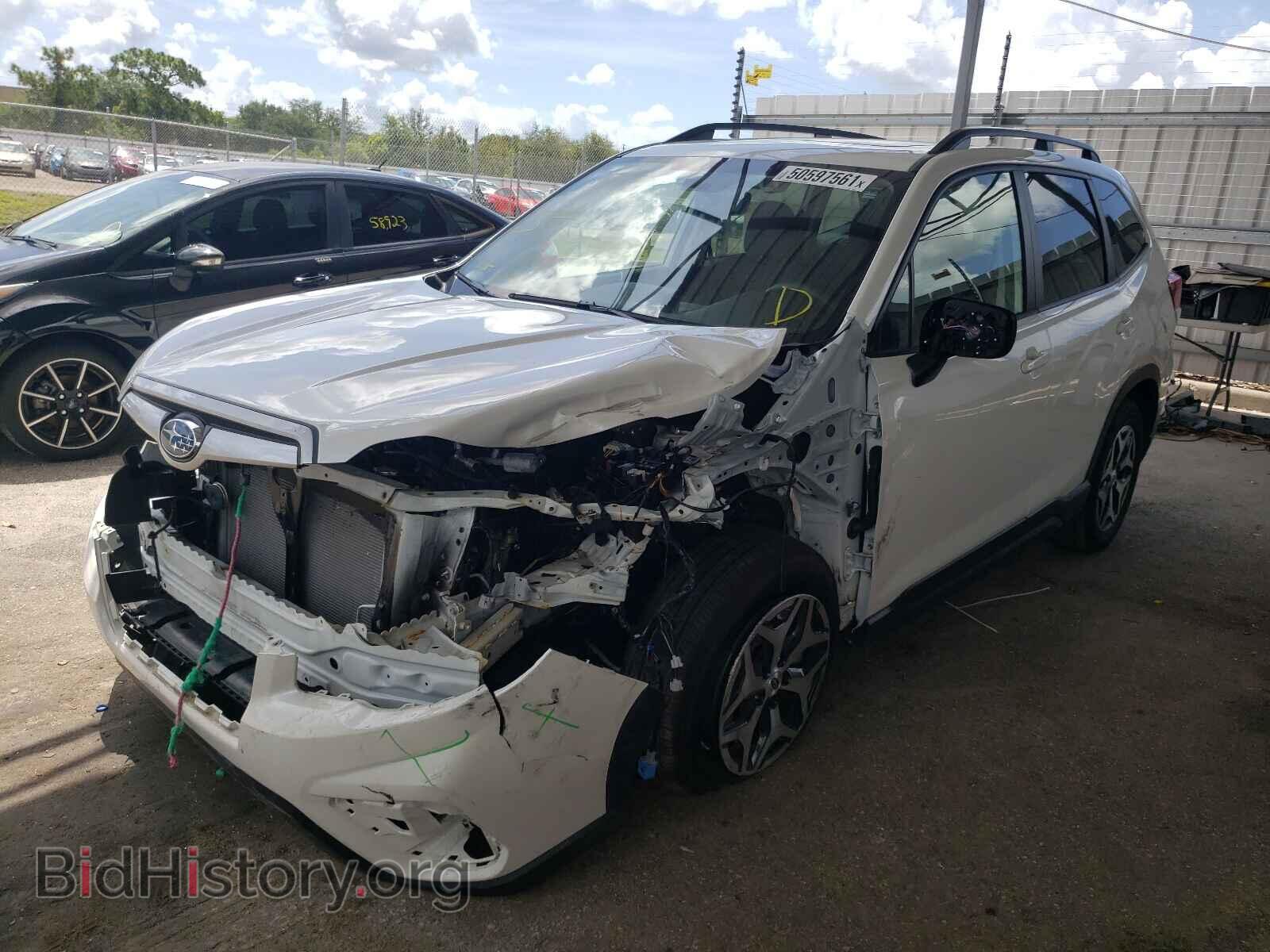 2020 SUBARU FORESTER - VIN: JF2SKAJC7LH555231 - Photo 2