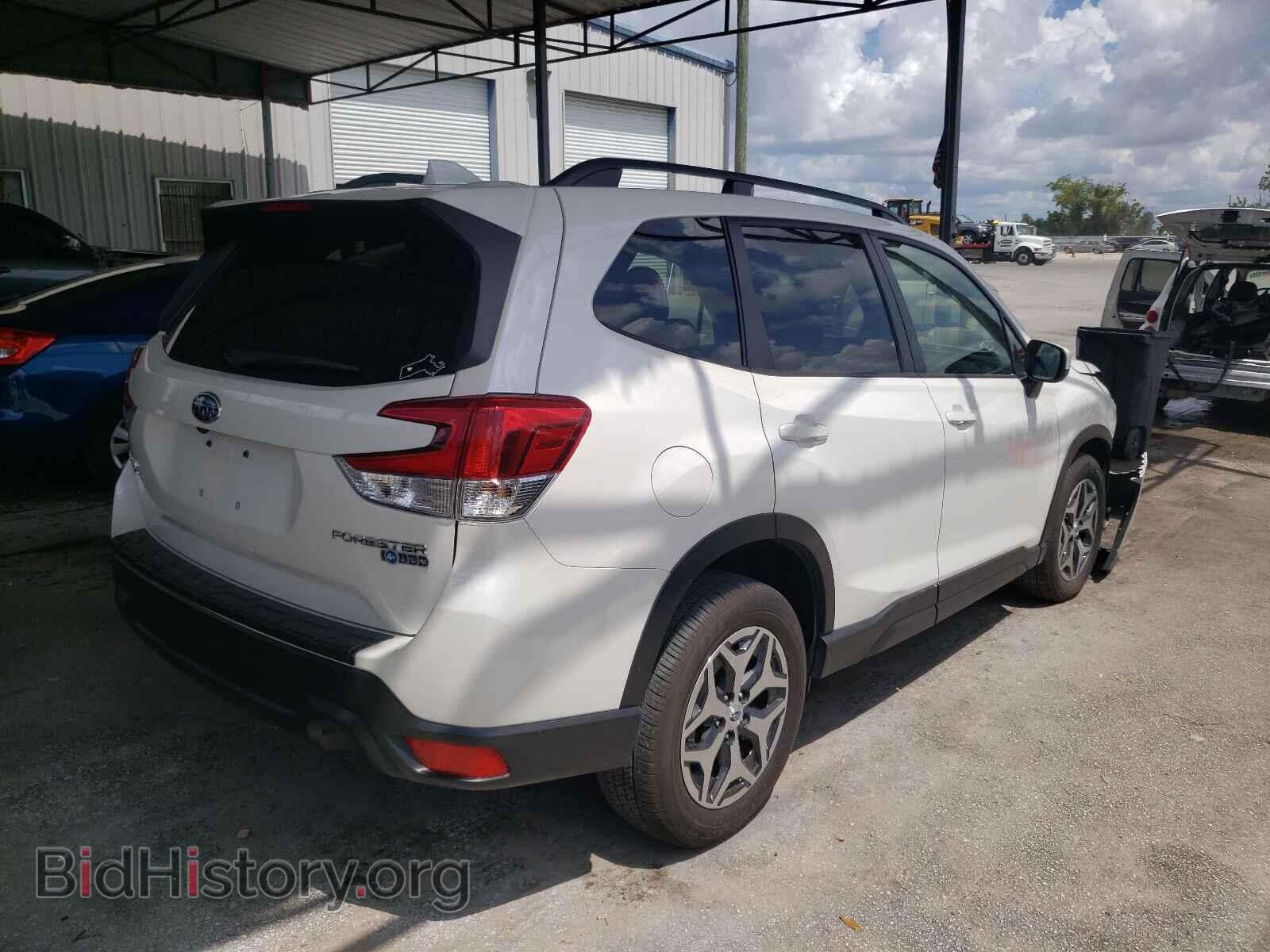 2020 SUBARU FORESTER - VIN: JF2SKAJC7LH555231 - Photo 4