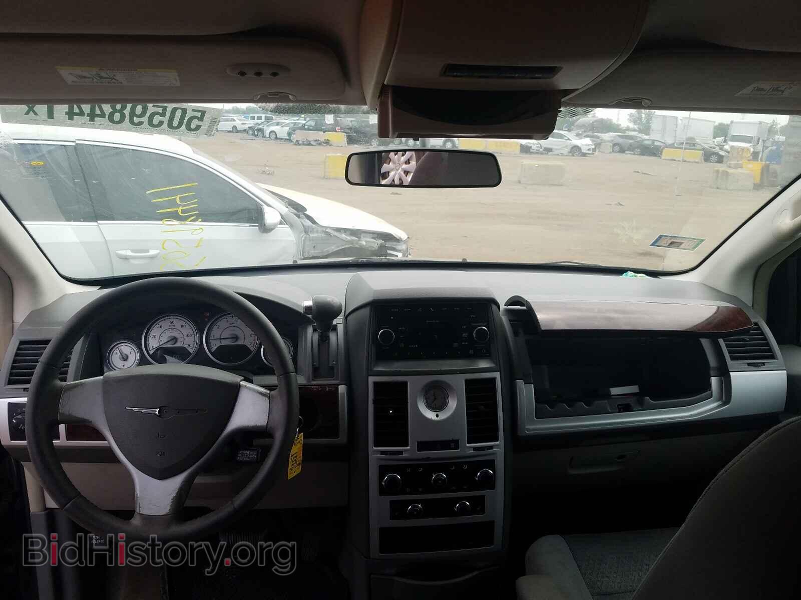 2010 CHRYSLER MINIVAN - VIN: 2A4RR5D16AR149026 - Photo 9