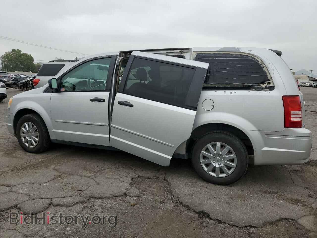 2008 CHRYSLER MINIVAN - VIN: 2A8HR44H38R795393 - Фото 2