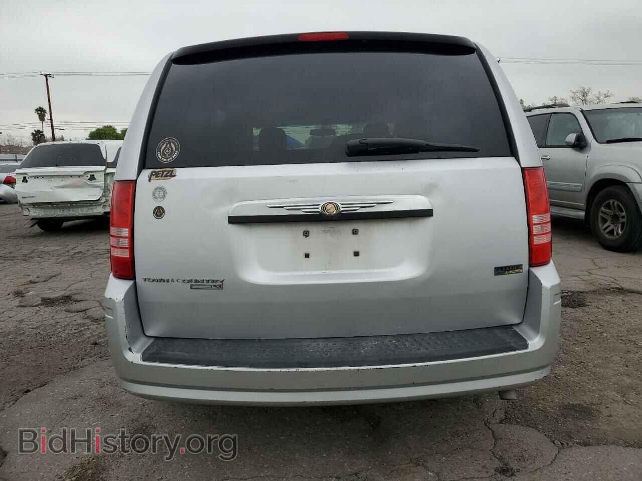 2008 CHRYSLER MINIVAN - VIN: 2A8HR44H38R795393 - Фото 6