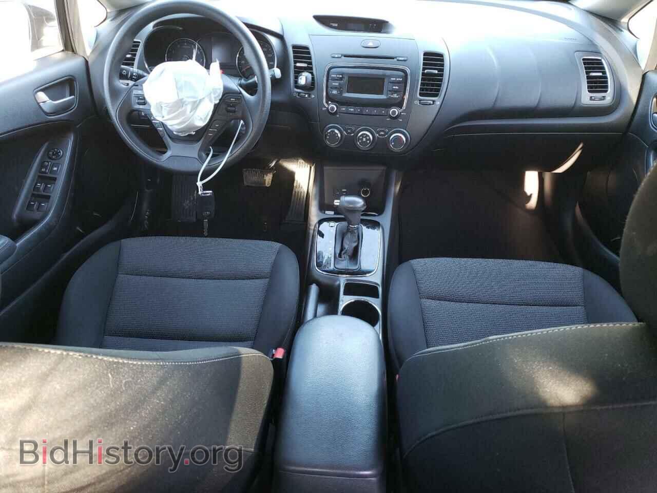 2017 KIA FORTE - VIN: 3KPFK4A70HE092902 - Фото 8