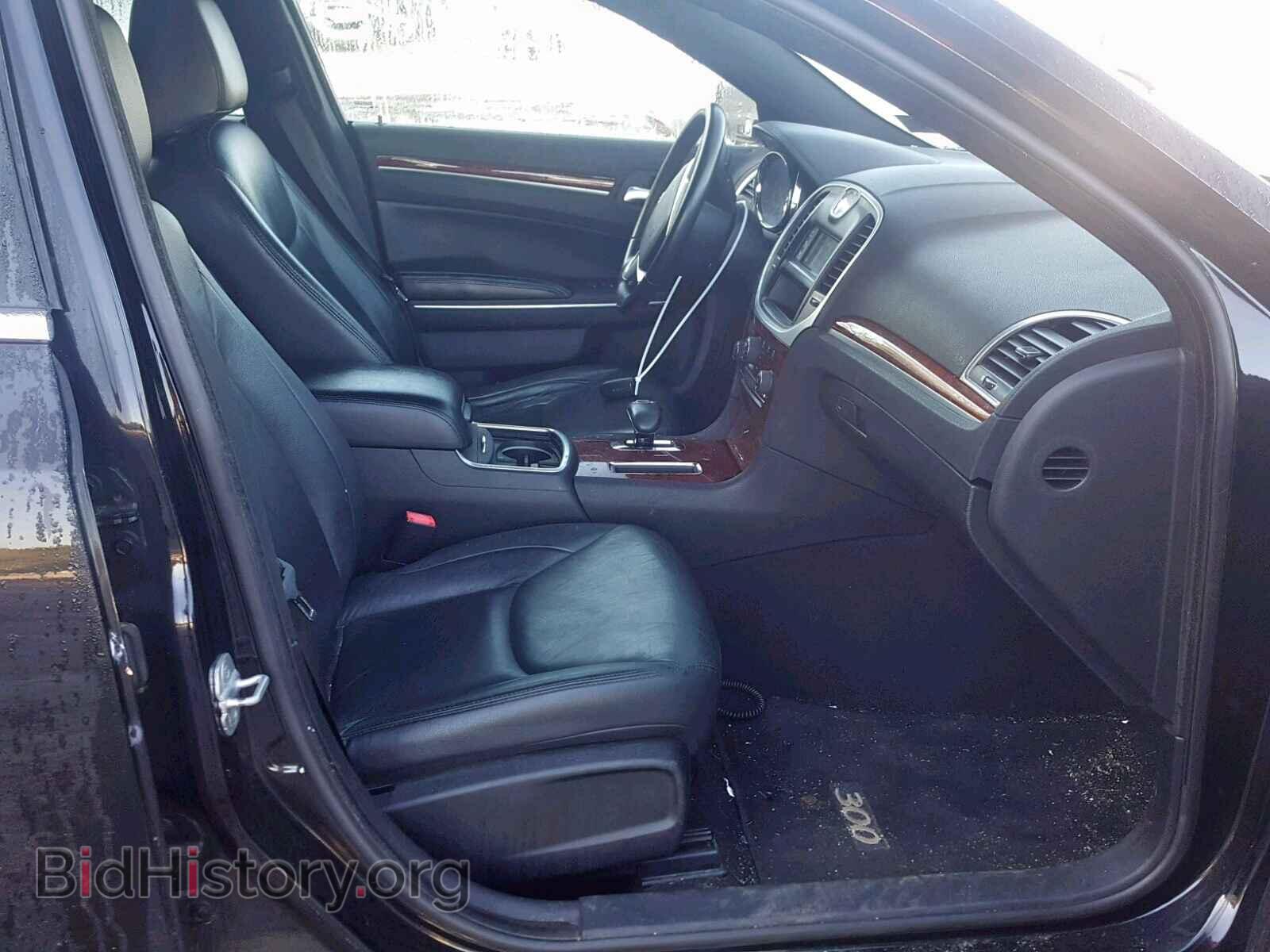 2012 CHRYSLER 300 - VIN: 2C3CCAAG5CH137106 - Photo 5